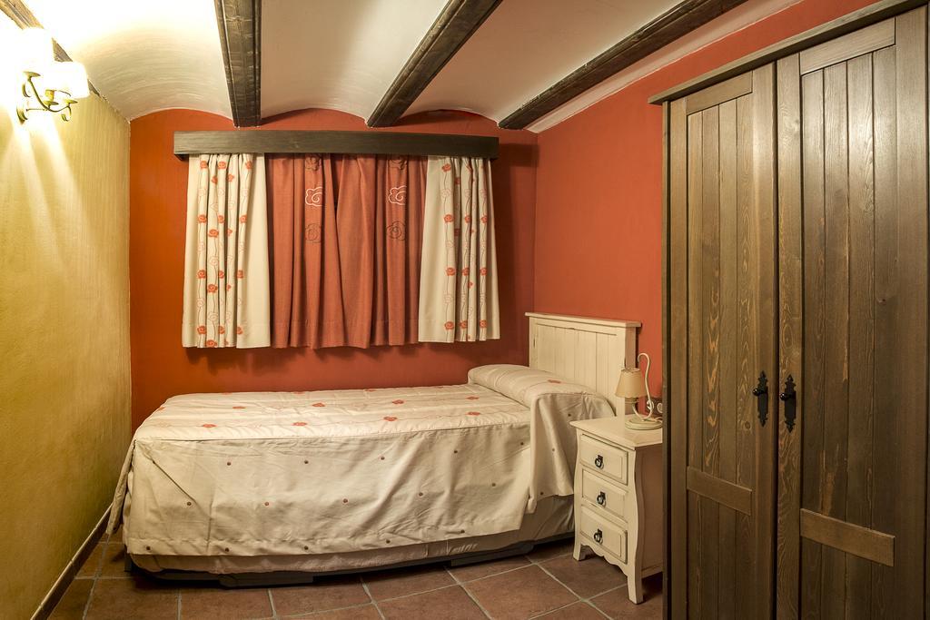 Apartamentos Los Aljezares Gea de Albarracín Eksteriør bilde