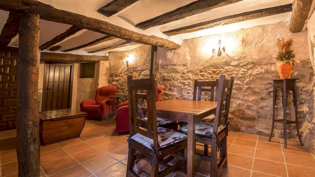 Apartamentos Los Aljezares Gea de Albarracín Eksteriør bilde